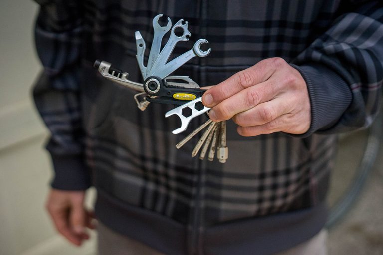 'Alien' Bike MultiTool A Cult Classic GearJunkie