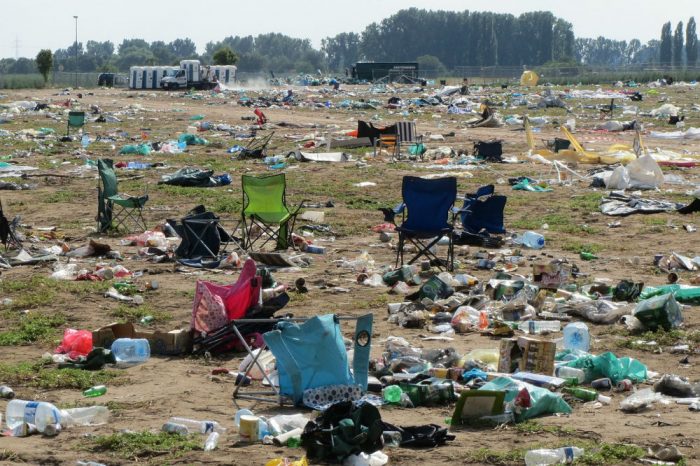 festival garbage