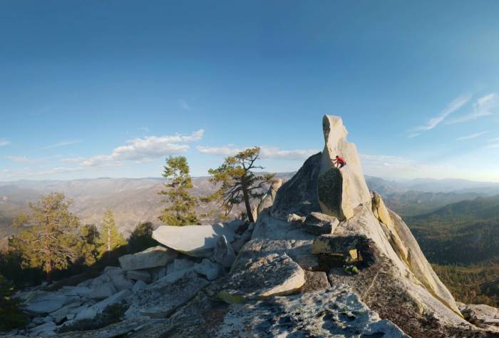 Free-Solo Experience: Climb With Alex Honnold VR