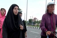 Woman Runs, Alone, 1,144 Miles Across Iran Woman Runs, Alone, 1,144 Miles Across Iran