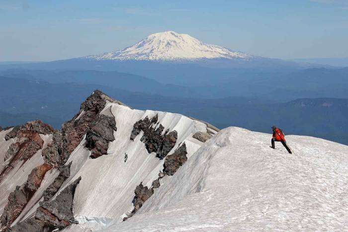 mount st helens climbing summit