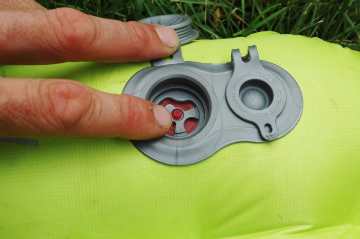 Big Agnes Sleeping Pad Q-Core SLX air valve