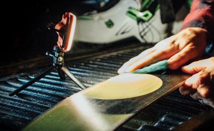 gear aid lights tripod