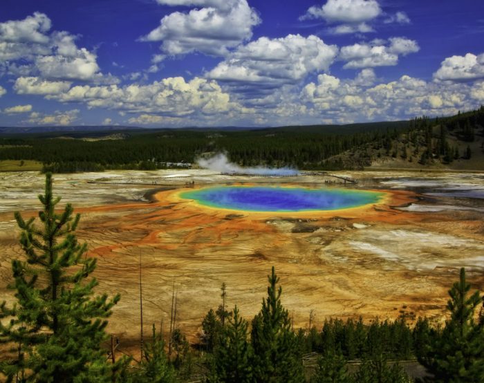 grand-prismatic-yellowstone