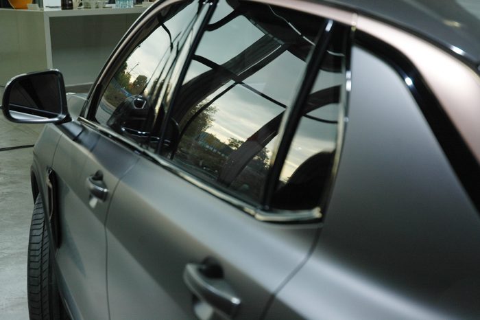 up close window lynk co