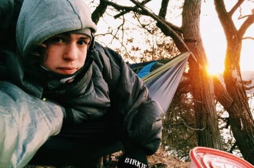 Minnesota teen spends 18 months in hammock 1