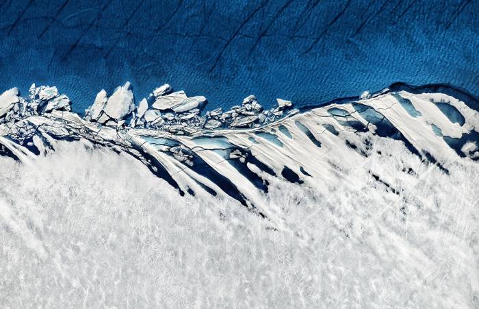 Fleeting Beauty: Photo Project Captures Arctic Melting