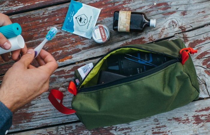 Topo designs dopp kit colorado, usa