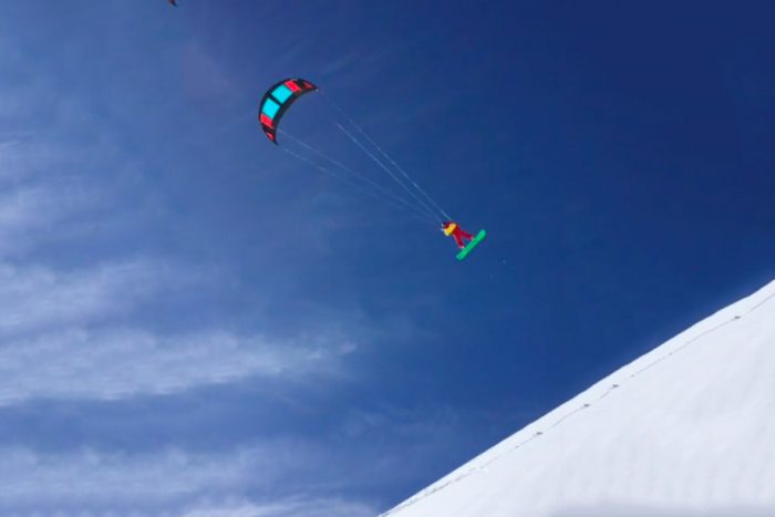 snowkiting floating over mt st helens aaron sales