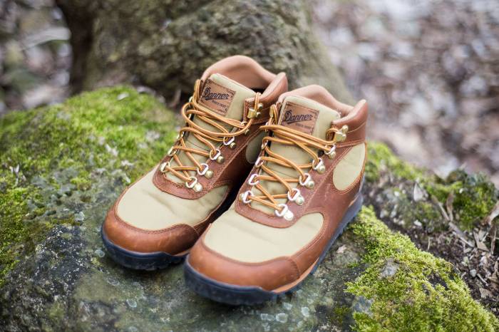 ’80s Light Hiker Reinvigorated: Jag Boot Review