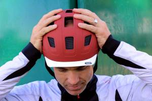 Low-Profile Lid: ‘Hyban’ Bike Helmet Review