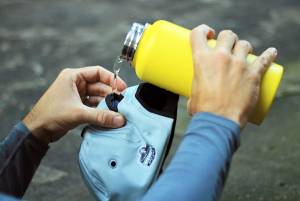 Review: Pour Water In, ‘Evaporative’ Hat Cools Your Head