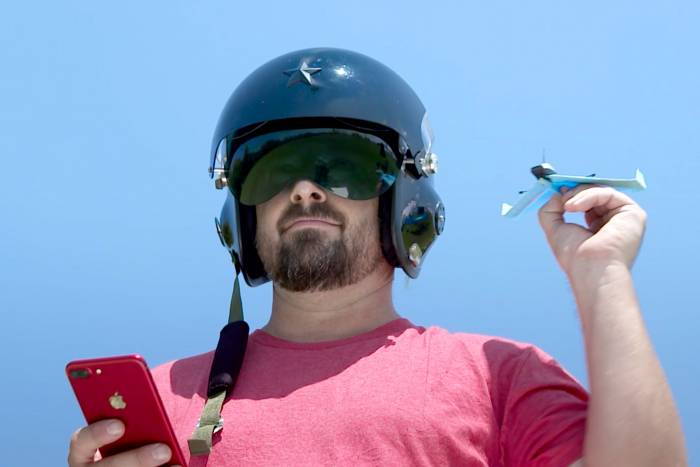 paper-airplane-pilot