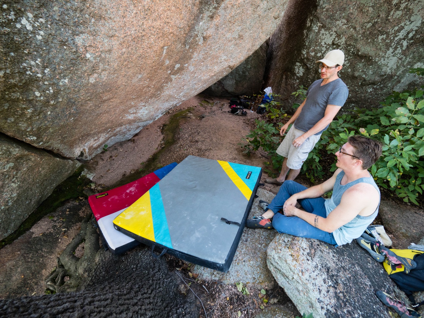 This Bouldering Pad is Made to Carry GearJunkie