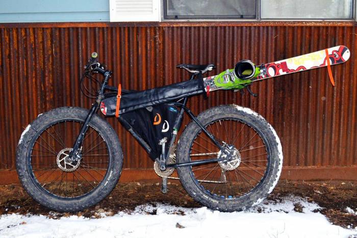 gunslinger defiant ski carry for bikes