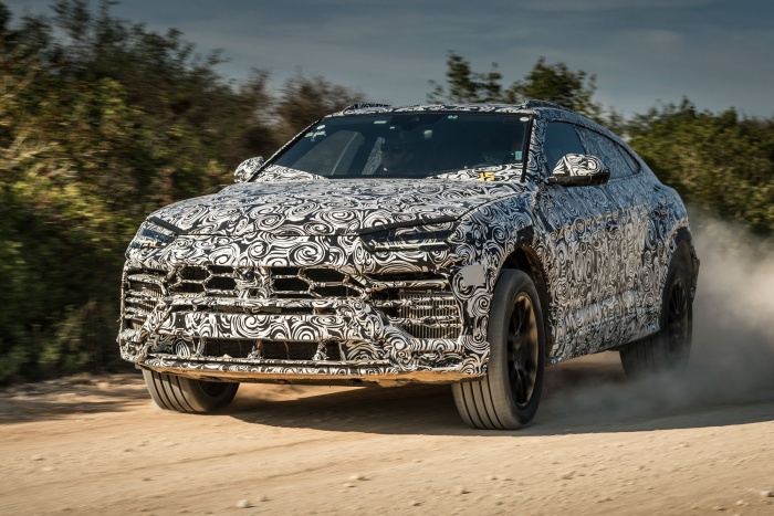 lamborghini urus super suv