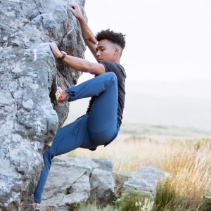 Coalatree Trailhead Climbing and Hiking Pant Review