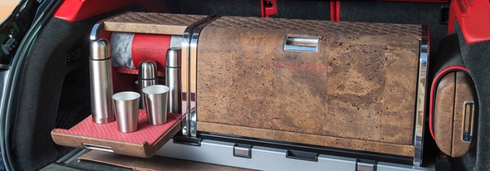 Bentley Bentayga falconry kit