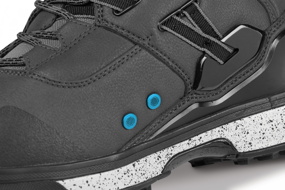 First Look Vans Breathable, Variable Flex Snowboard Boot GearJunkie