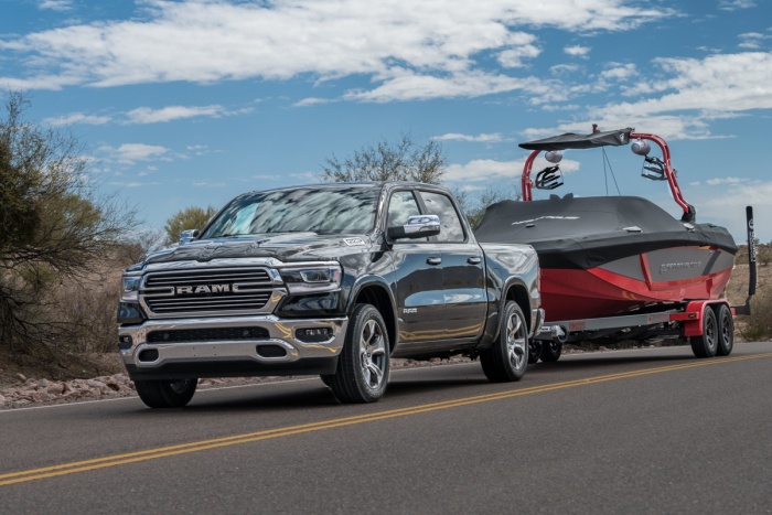 2019 dodge ram 1500 towing boat