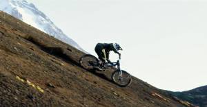 Watch: Heli-Mountain Biking Volcanoes in Russia