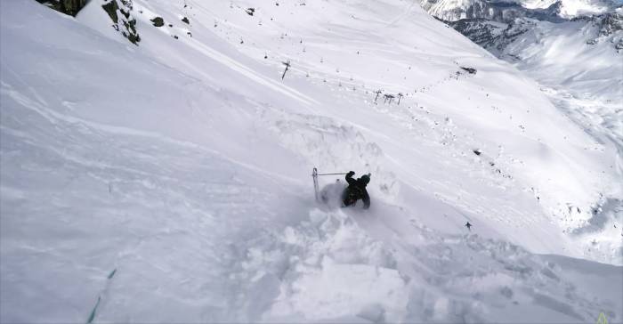 terryfing avalanche caught on video