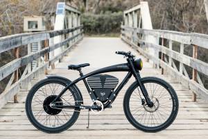 This Badass ‘Vintage’ E-Bike Goes Almost 40 MPH