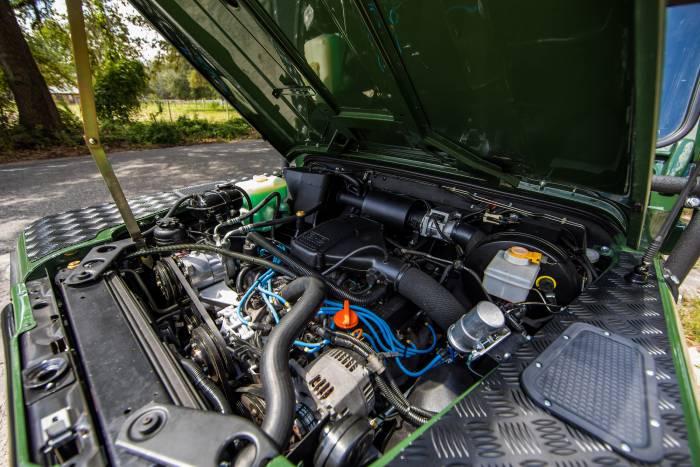 1995 Restored Land Rover Defender 90