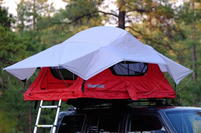Yakima rooftop tent