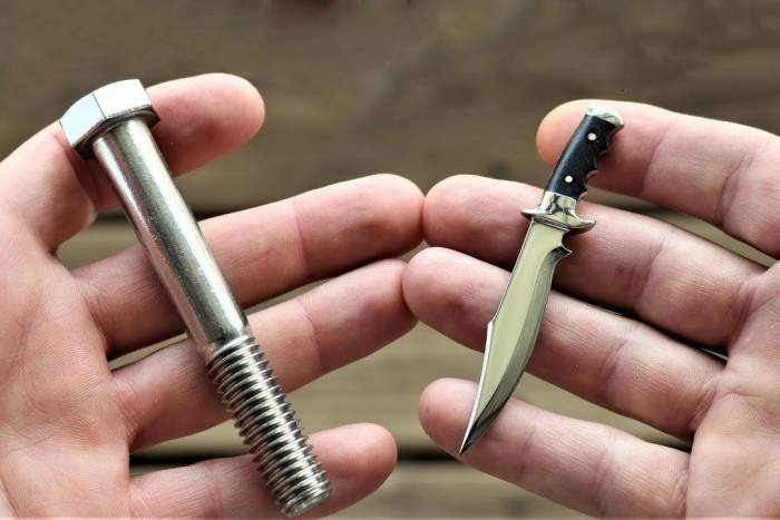 Hex Bolt Knife