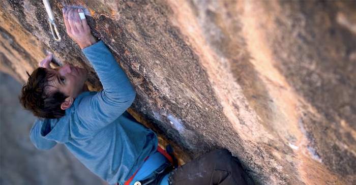 Alex Honnold crimp