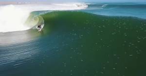 1 Wave, 2 Minutes, 8 Barrels: Drool-Worthy Surf Video