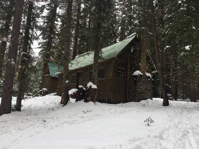 Essentials for Easy Off-the-Grid Living