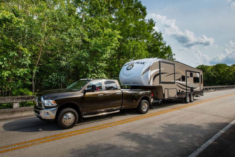 Camping World to Launch 40 'Gander RV' Stores in 2019 GearJunkie
