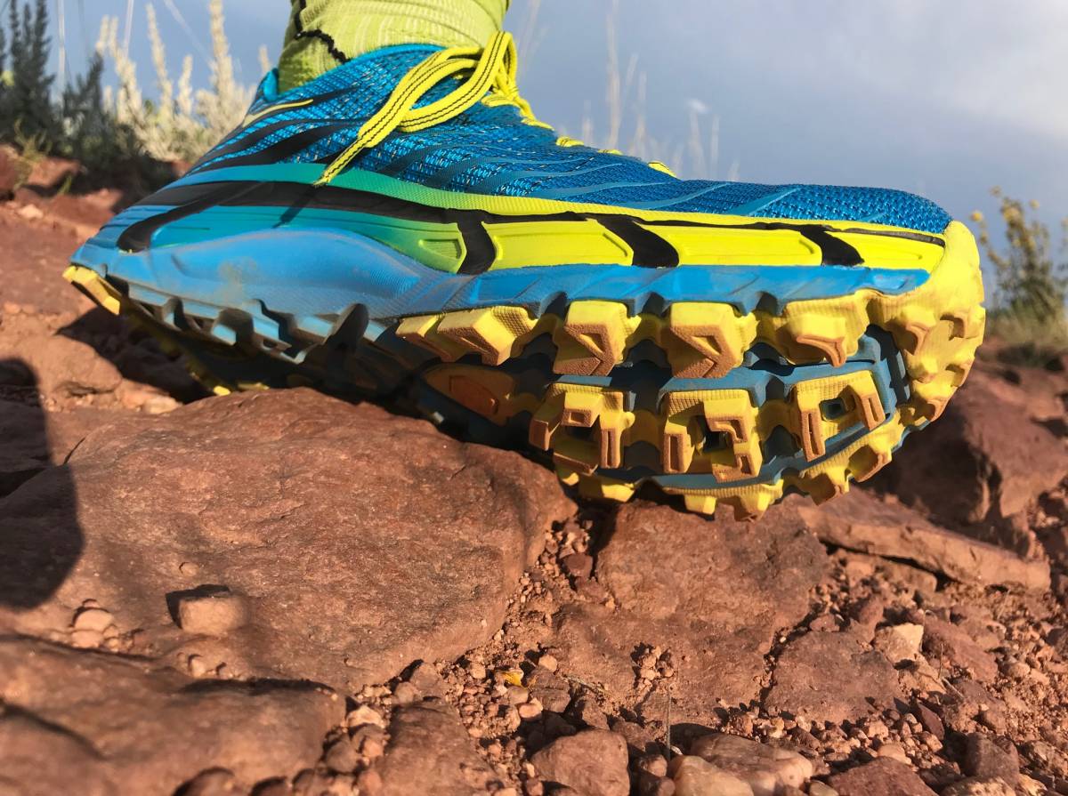 hoka one one evo mafate