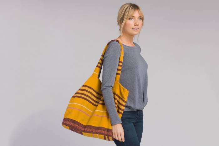 prana cinch tote