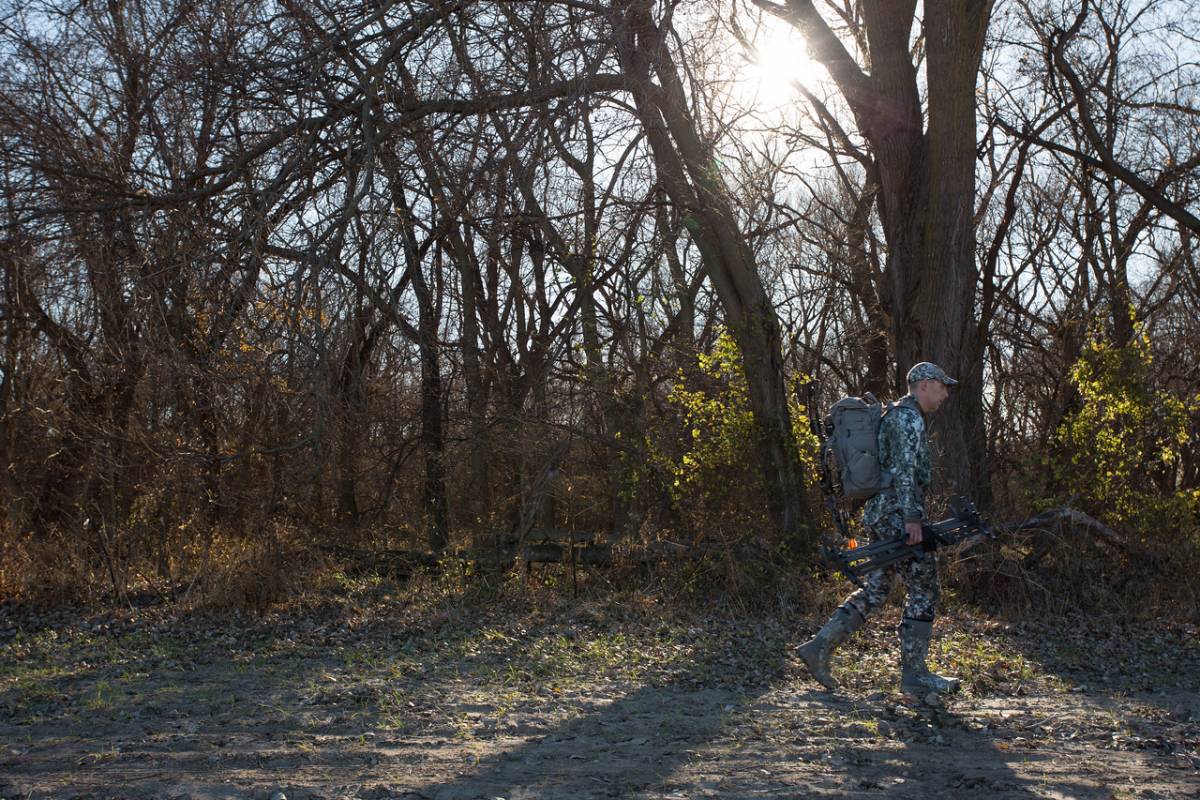 Treestand Hunting What to Put in Your Pack GearJunkie