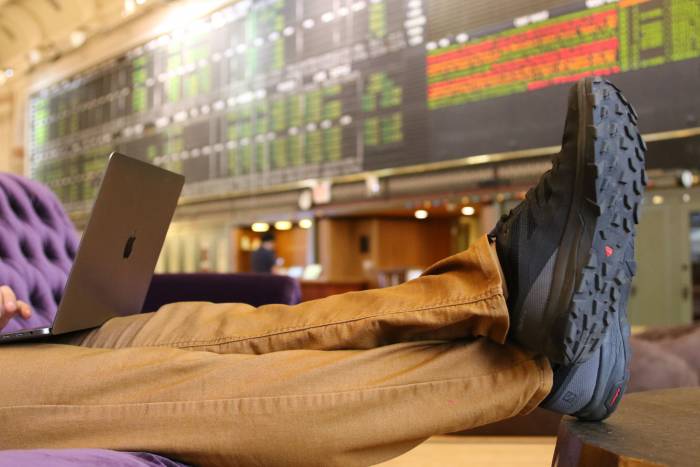 Salomon OUTline shoe