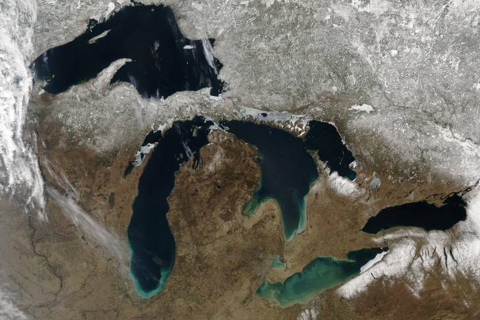 Line 5 Shutdown Safeguards Great Lakes Ecosystems, Economy