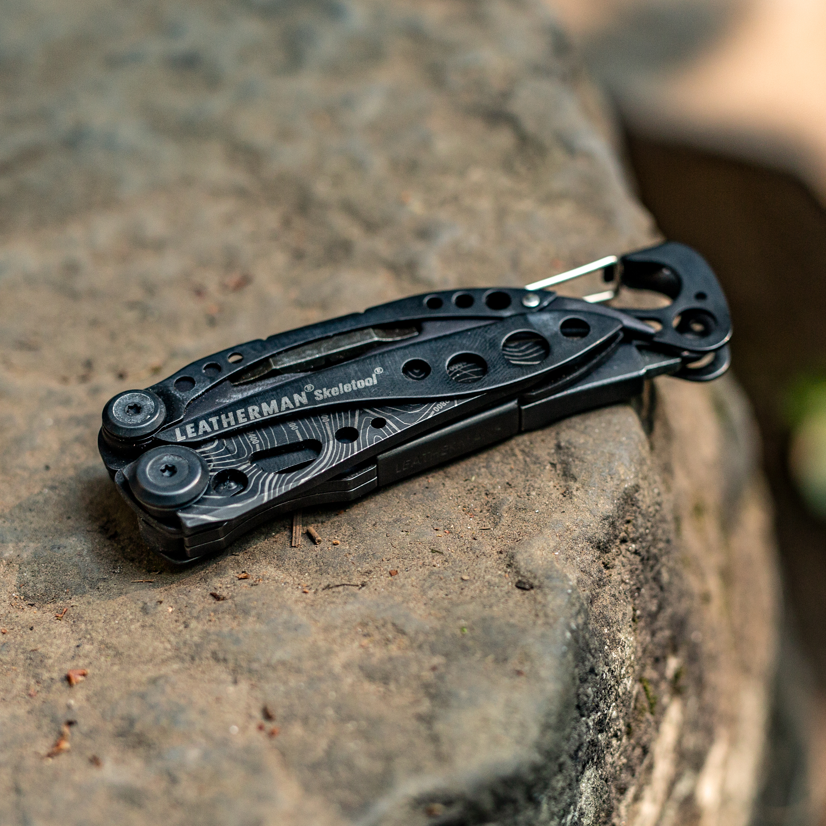 leatherman skeletool