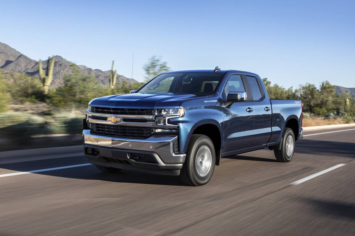 Small Engine, Big Truck 2019 Silverado 4Cylinder Turbo Review GearJunkie