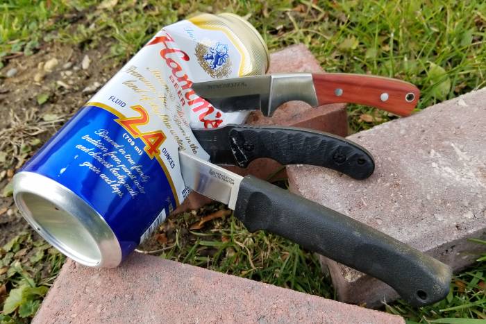 Budget fixed-blade knife can cutting