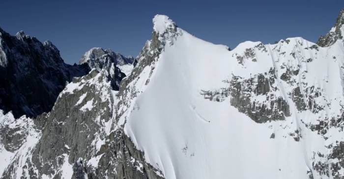 victor de la rue snowboarding