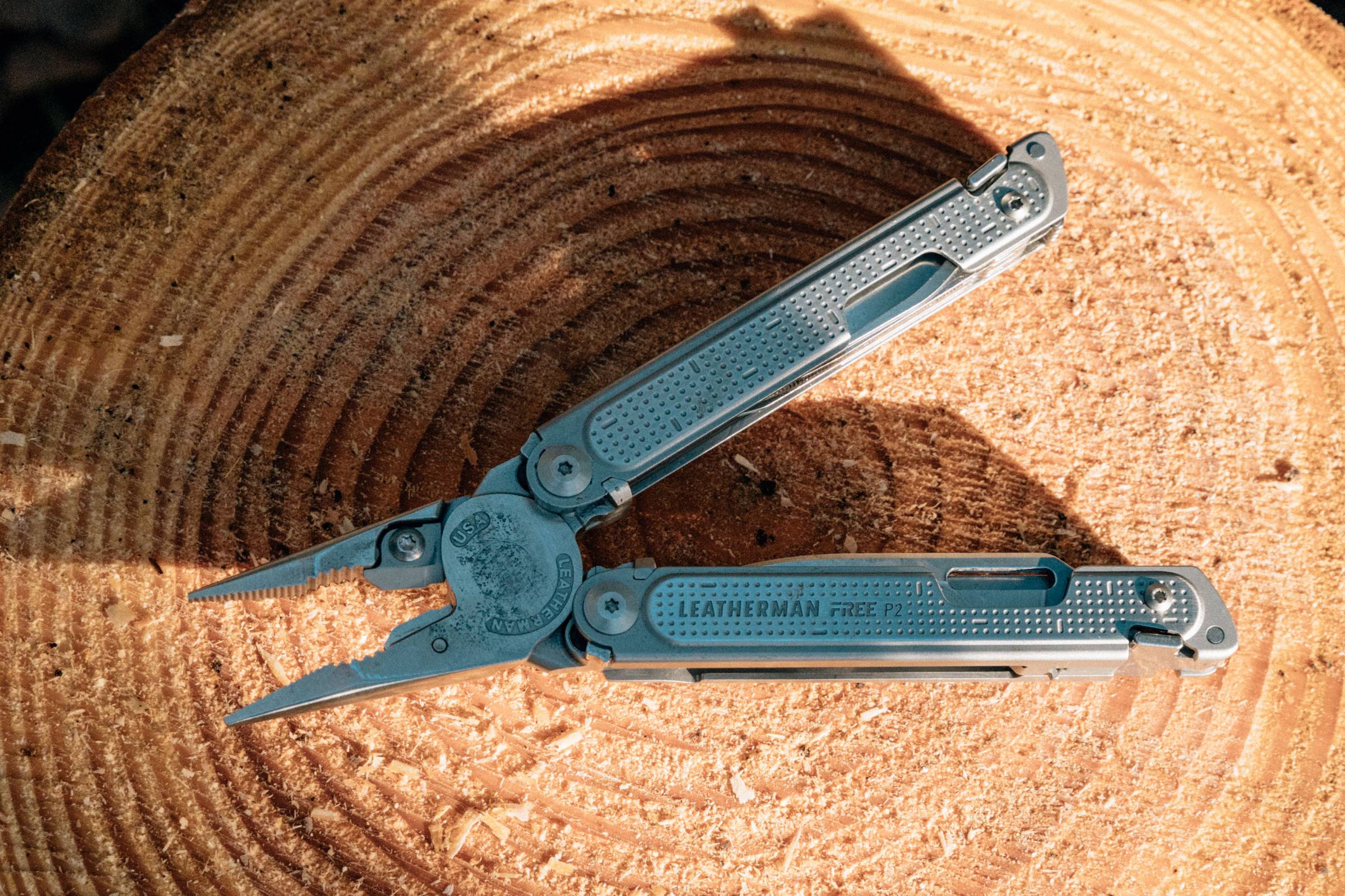 New Leatherman Free Magnetic One Hand Opening Multitools Launch At Shot Show Gearjunkie