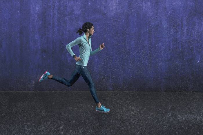 Leave Phone at Home: Garmin vívoactive 3 Goes 4G