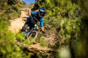 The Canyon Strive Gives Riders 2 Bikes in 1