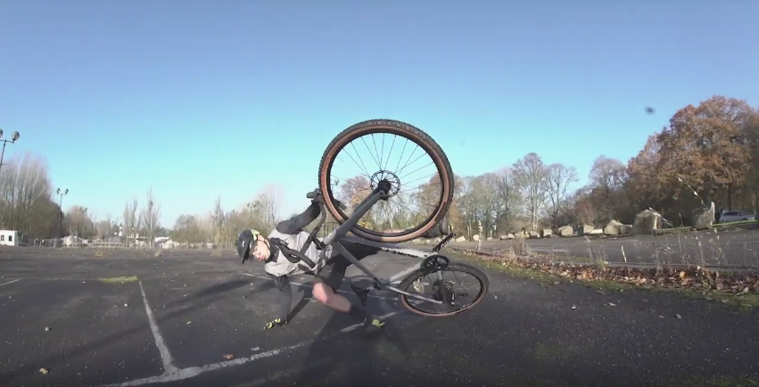 Holy Smokes! Elliott Heap Rips on a Gravel Grinder