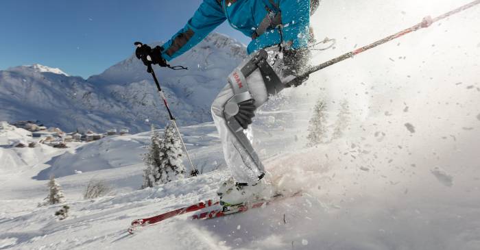 I Skied With an Exoskeleton: ROAM Elevate First Look