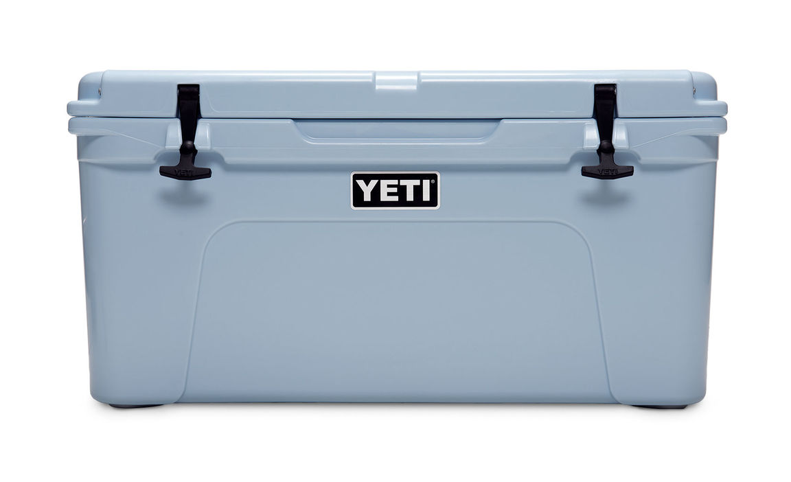 YETI Tundra Cooler Ice Blue