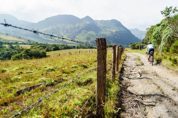 Bike-Touring Colombia’s ‘Coffee Triangle’ Region